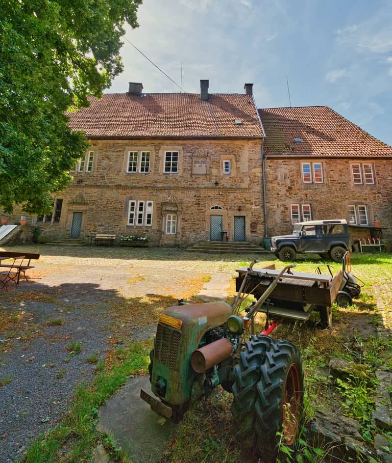 Schloss Schaumburg - Image 1