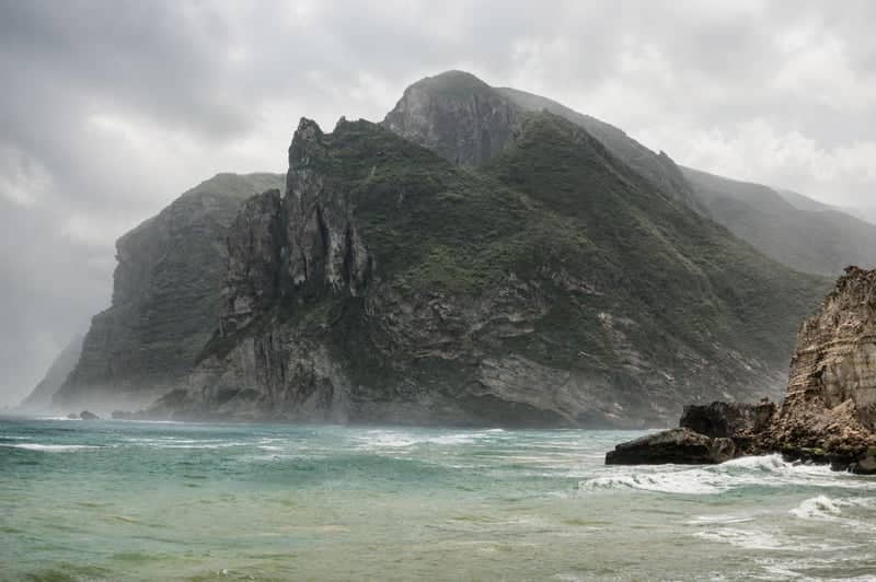 Shaat Cliffs - Image 1