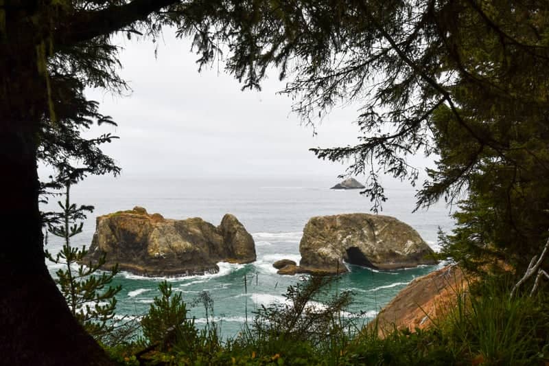 Arch Rock, Samuel H. Boardman State Scenic Corridor - Image 1