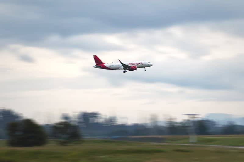 El Dorado International Airport Plane Spotting - Image 1