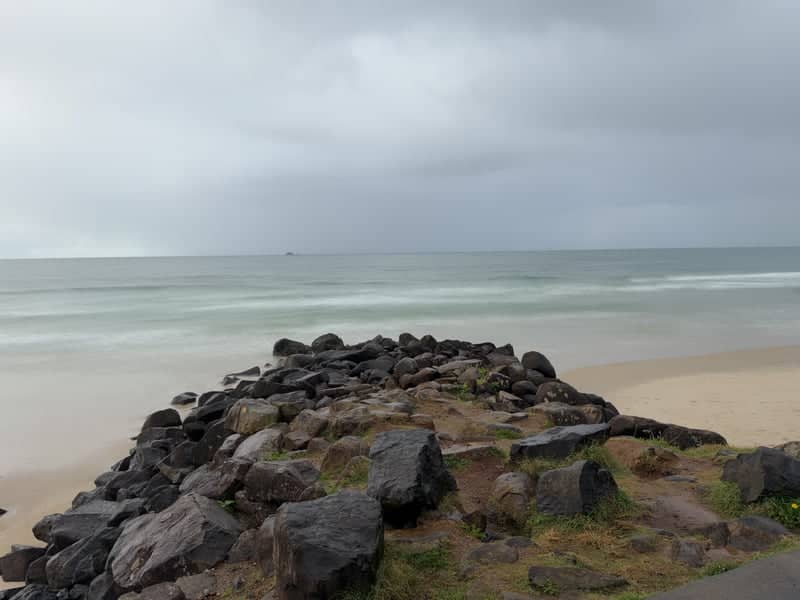 Main Beach Rock Groyne, Byron Bay - Image 1