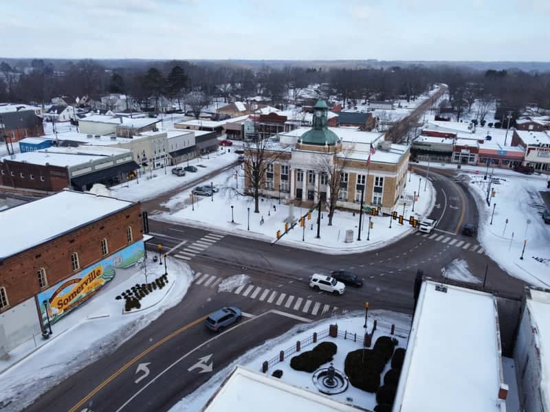 Fayette County Courthouse Square - Image 1