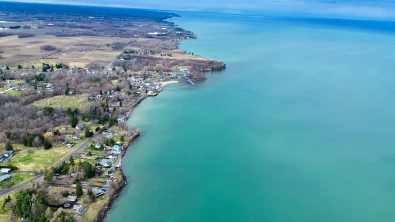 Lake Ontario Shoreline at Williamson - Image 1