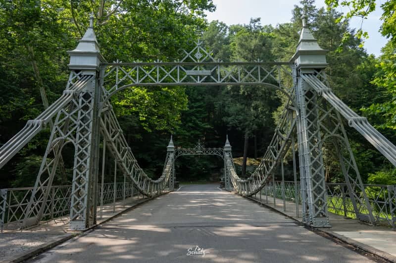 Silver Suspension Bridge (Cinderella Bridge) - Image 1