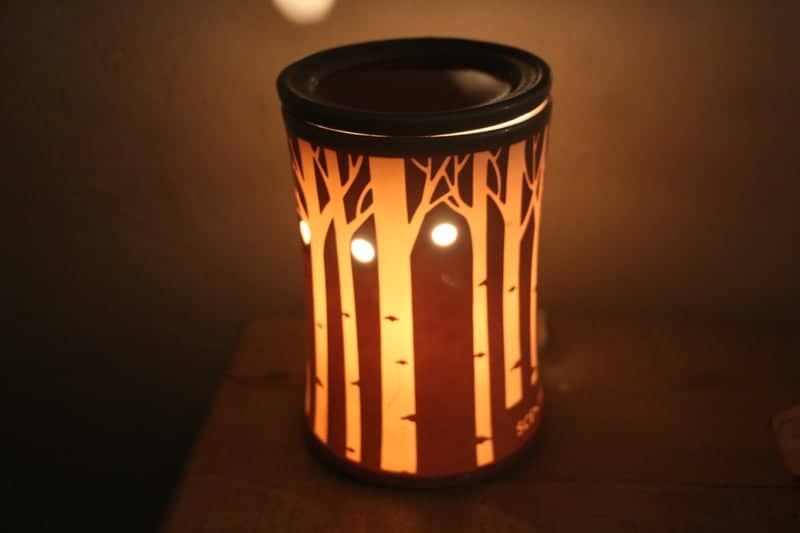 Cozy Interior Lighting Detail - Image 1
