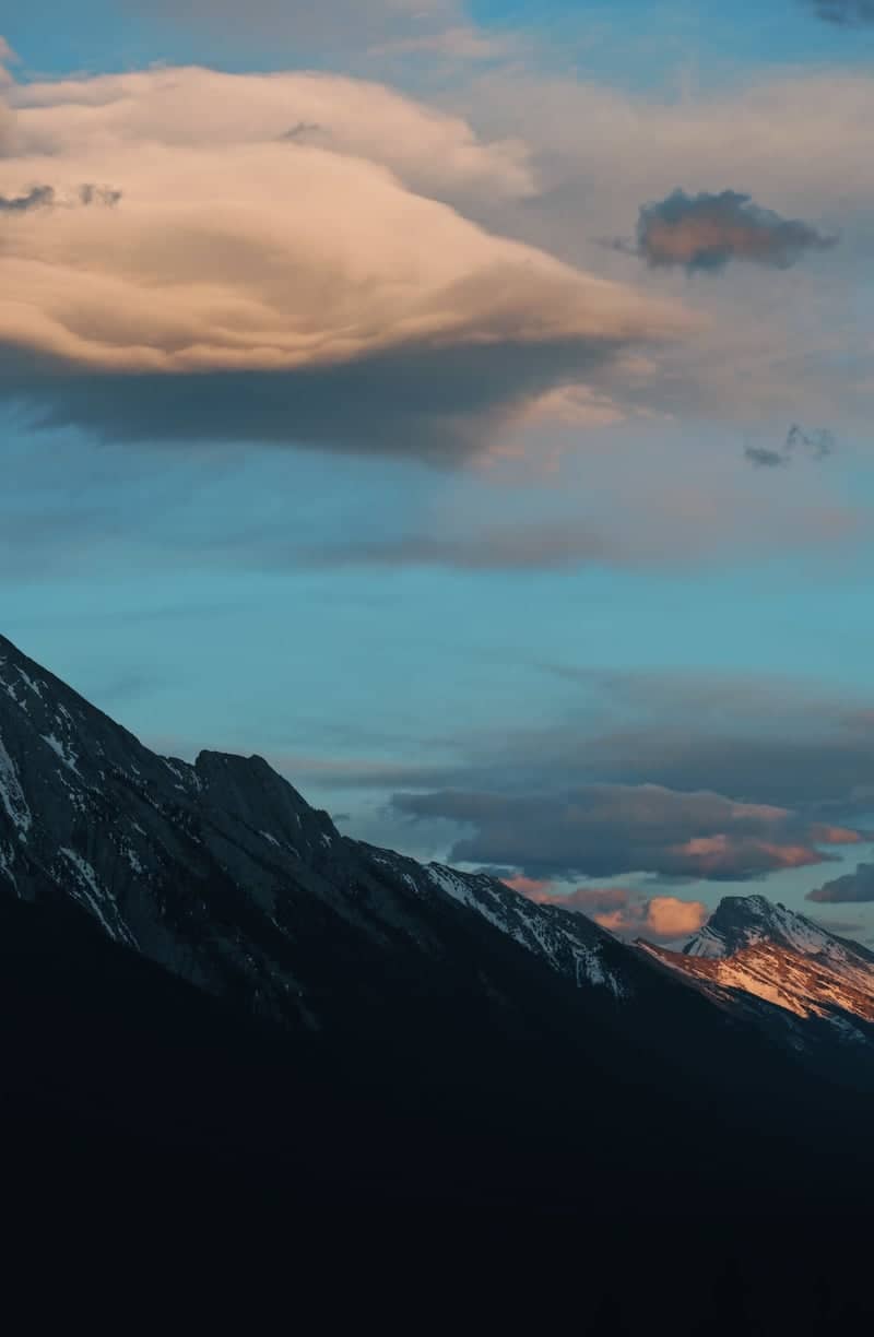 Banff Avenue Mountain View - Image 1