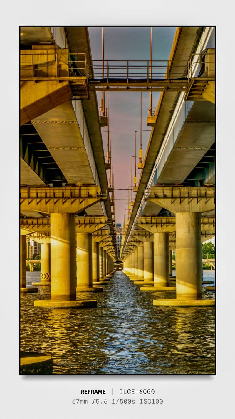 Mapo Bridge Underside - Image 1