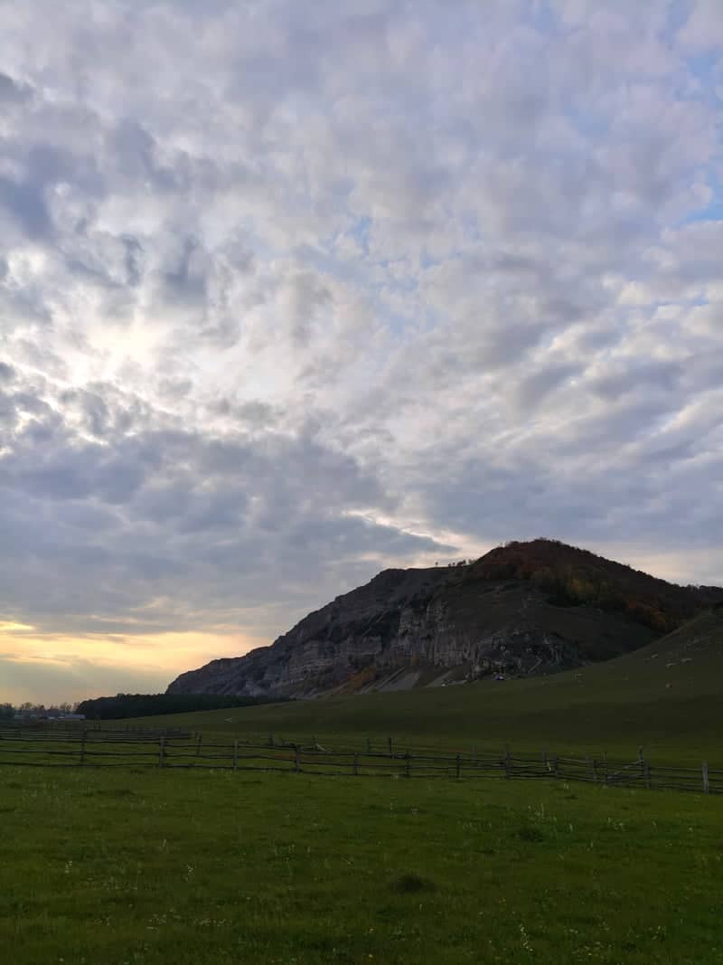 Ukly-Kaya Rock - Image 1