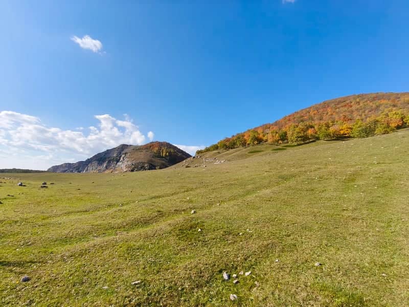 Ukly Kaya Rock, Tash-Asty - Image 1