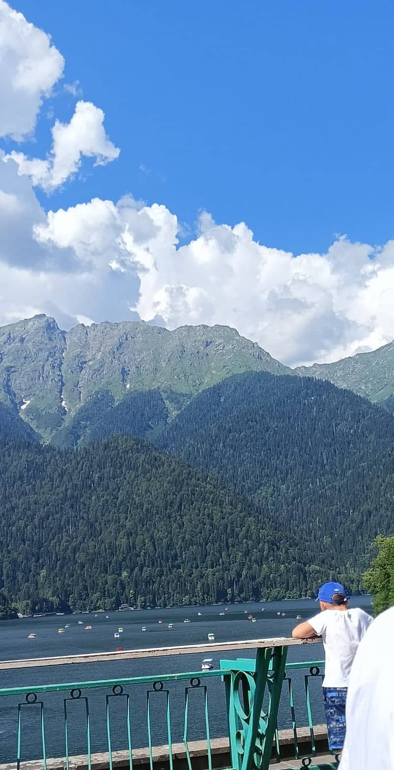 Lake Ritsa - Image 1