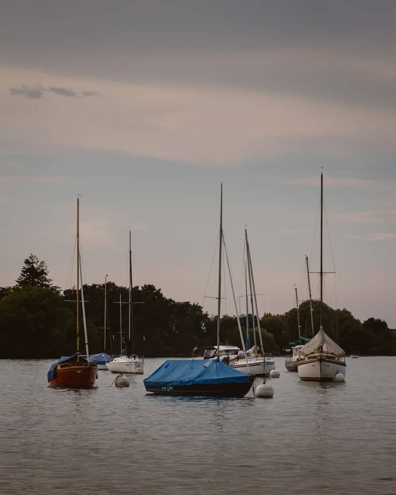 Lake Thun Sailboat Harbor - Image 1