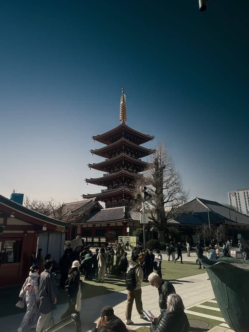 Senso-ji Temple Pagoda - Image 1