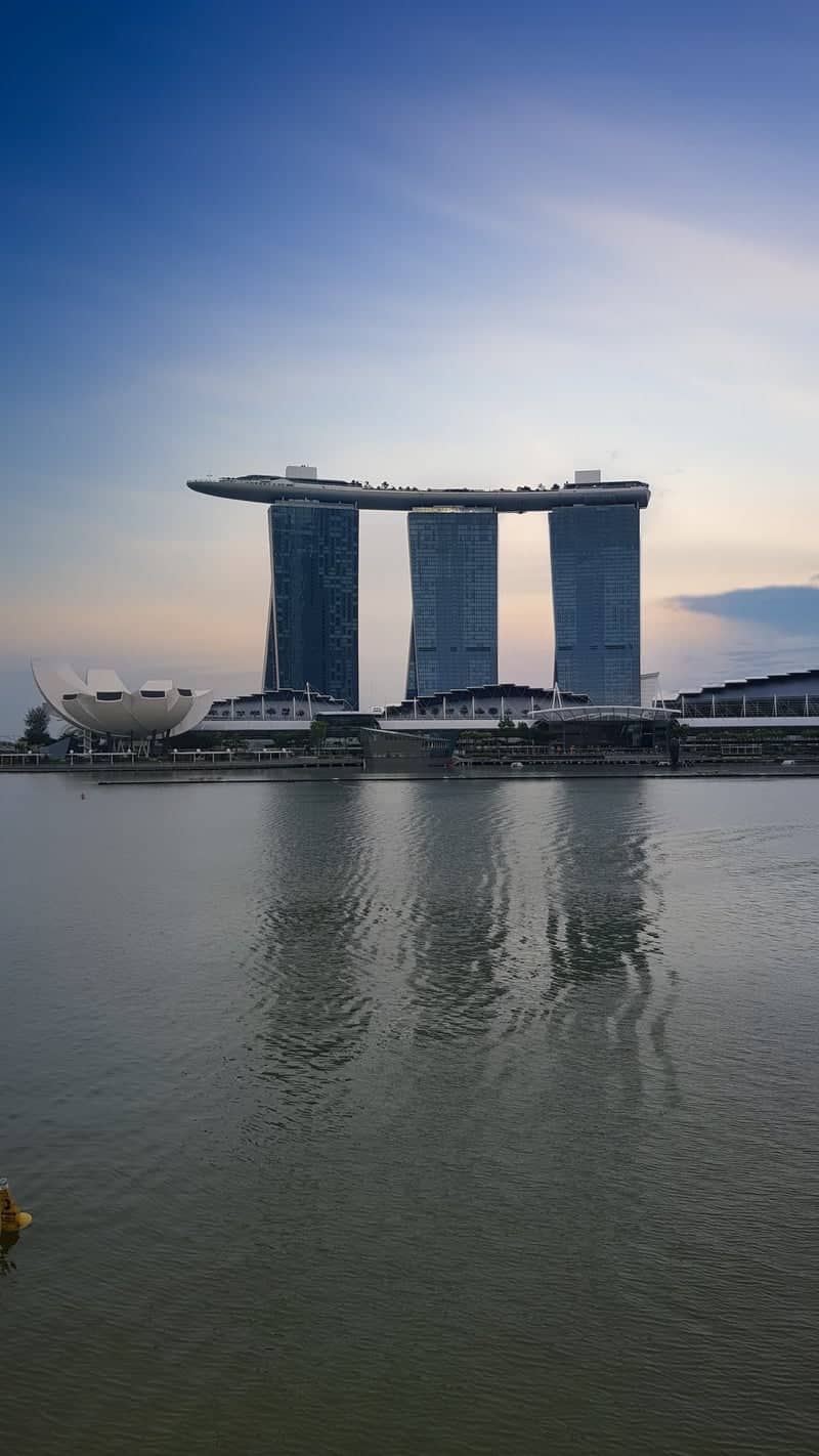 Marina Bay Sands Waterfront - Image 1