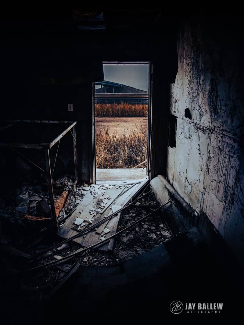 Abandoned Silverton Farmstead - Image 1