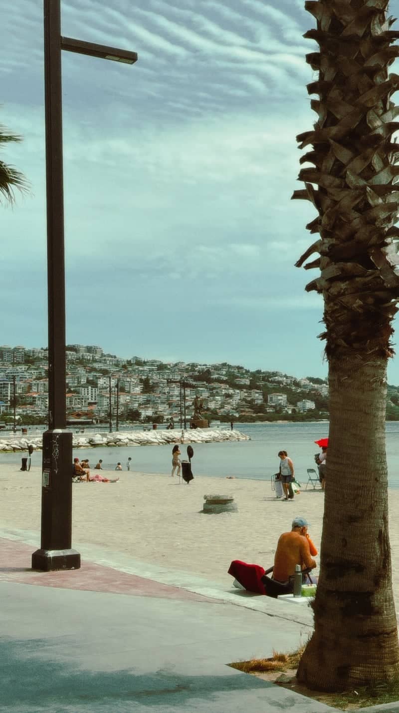 Büyükçekmece Beach Promenade - Image 1
