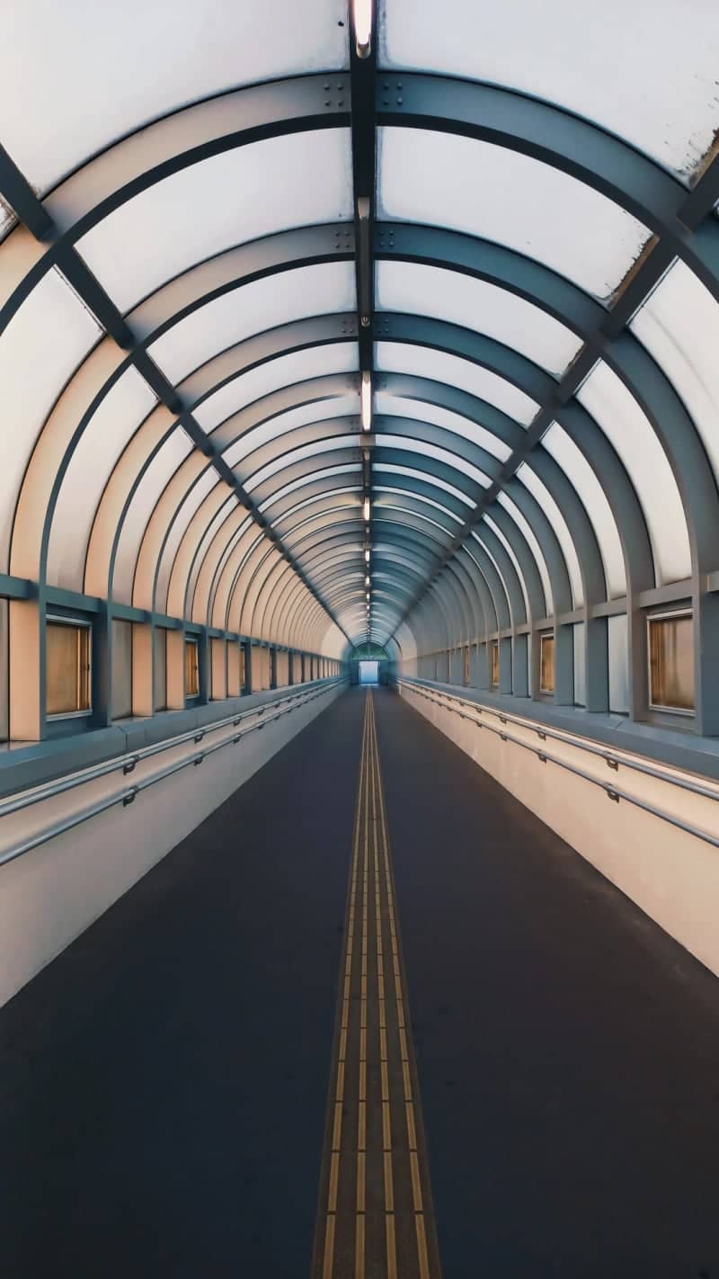 Toya Station Pedestrian Overpass - Image 1