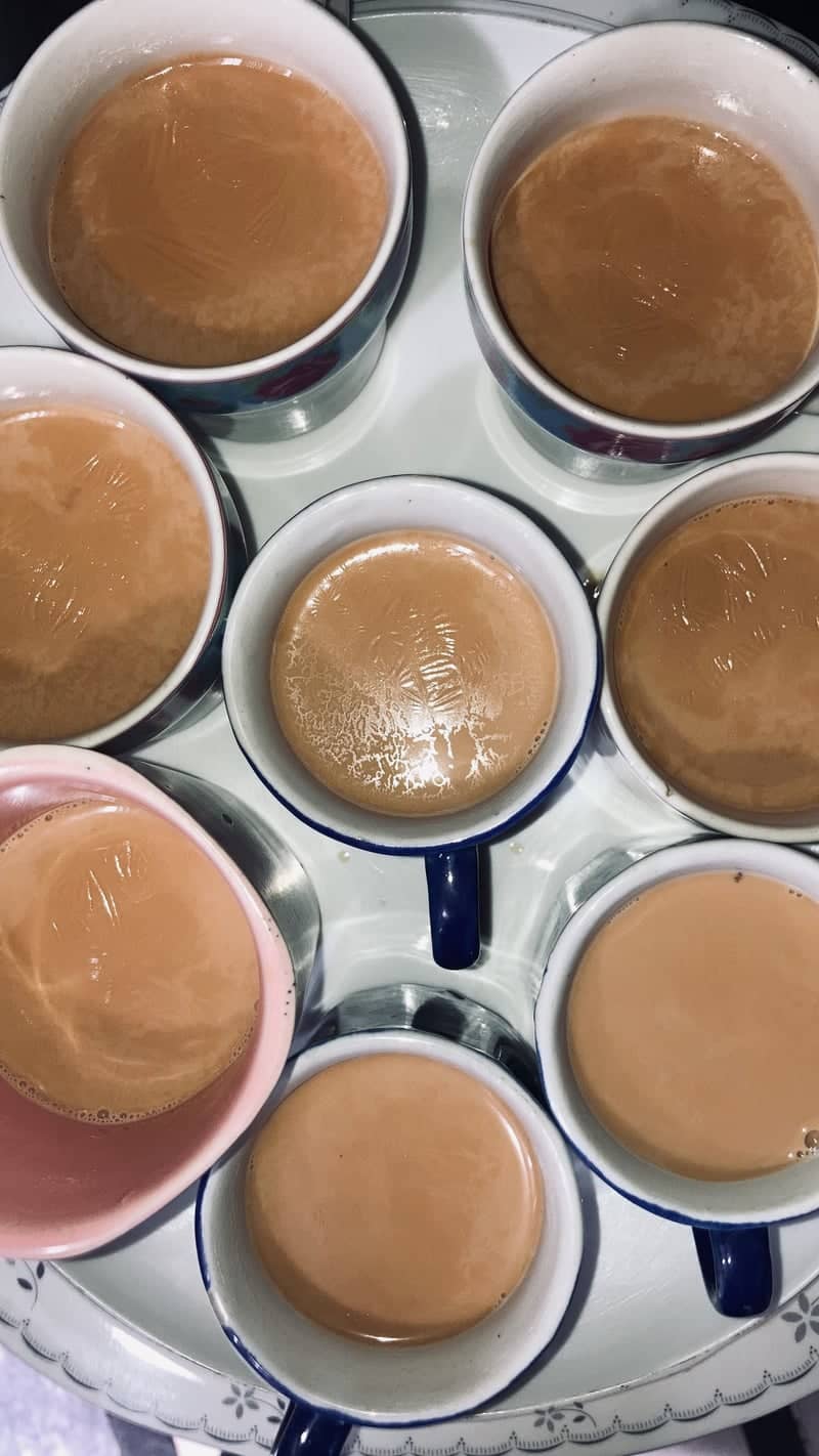 Traditional Chai Service in Multan - Image 1