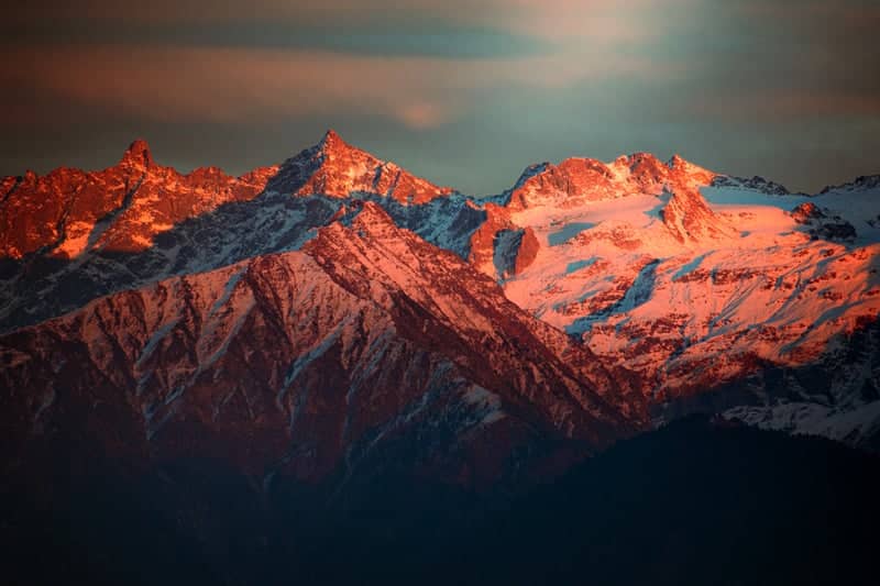 Kaghan Valley Mountain Peaks - Image 1