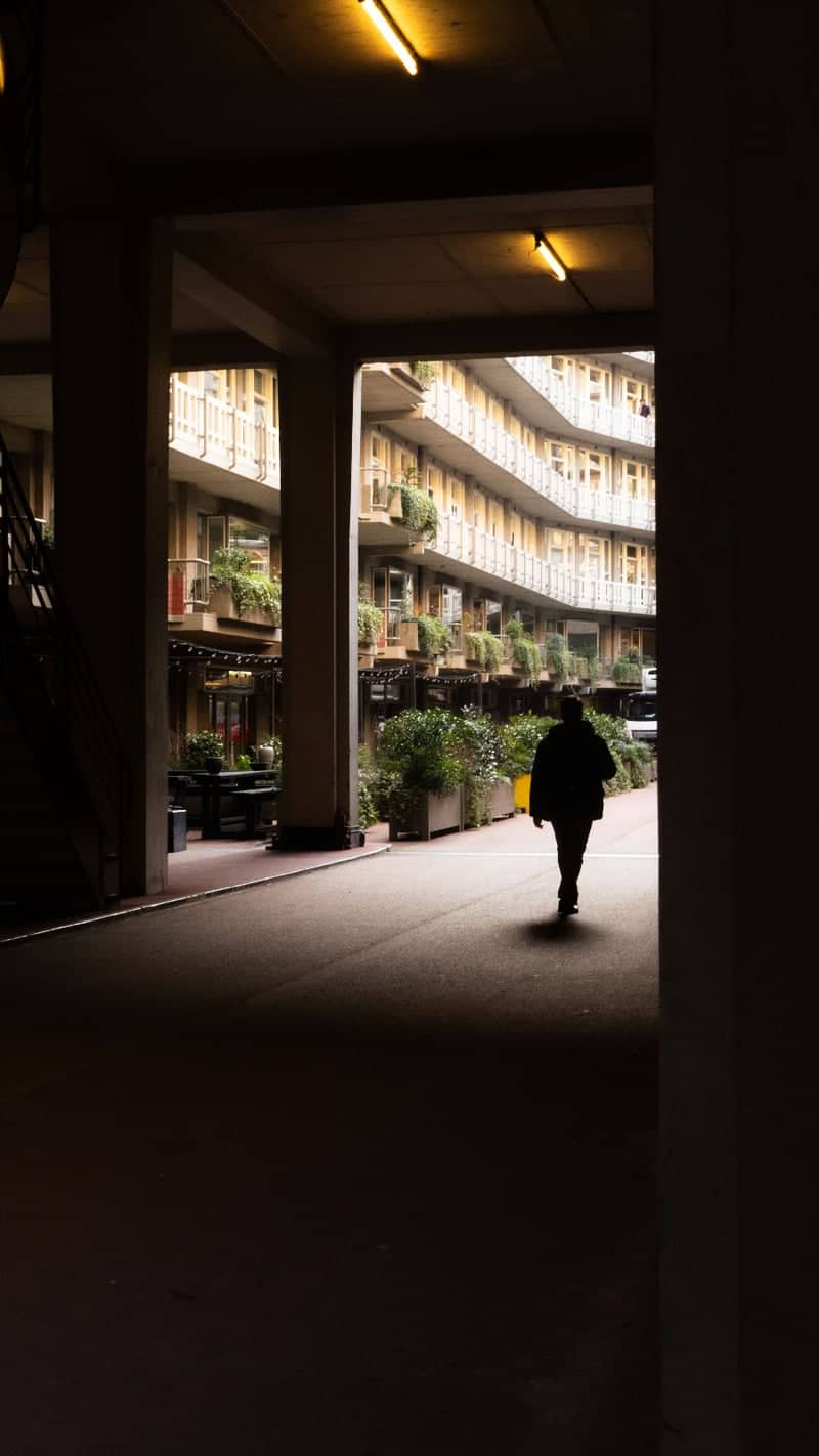 Leuvehaven Urban Passage - Image 1