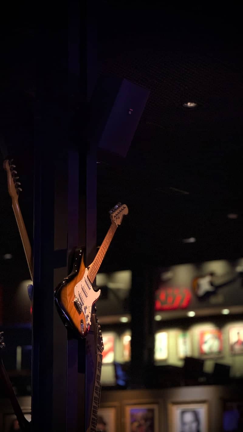 Hard Rock Cafe Rosario - Image 1
