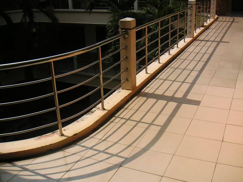 Modern Architectural Balcony, Hanoi - Image 1