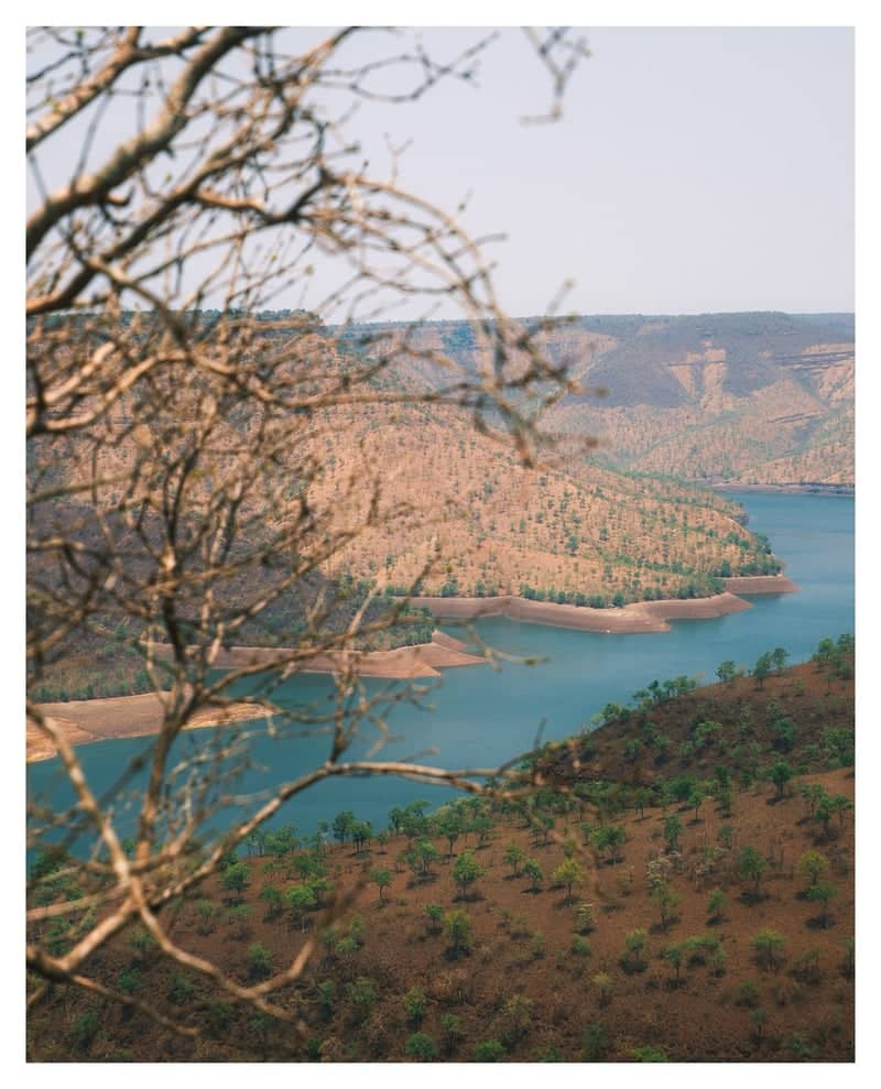 Srisailam Reservoir Overlook - Image 1