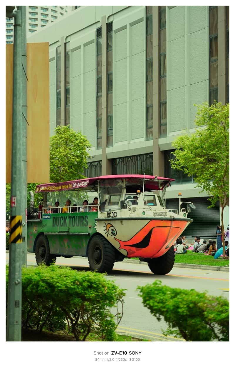 Singapore Duck Tours Urban Route - Image 1