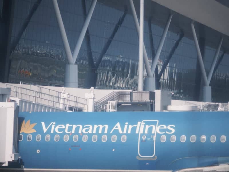 Tan Son Nhat International Airport - Image 1