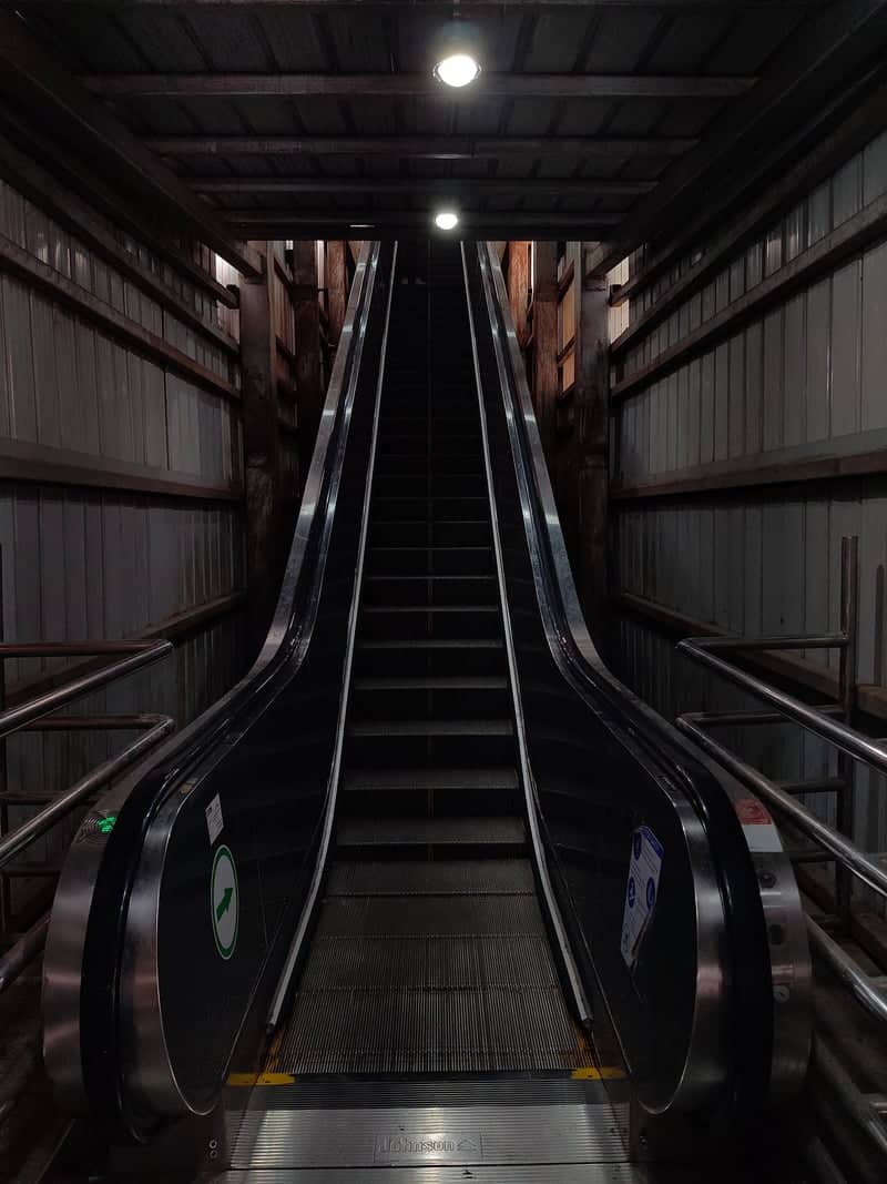 Laxmi Road Pedestrian Escalator - Image 1