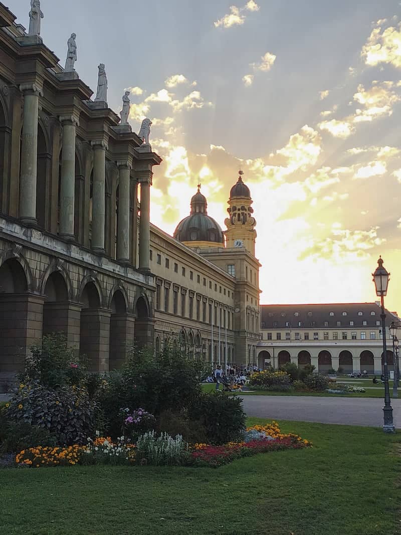 Hofgarten and Bavarian State Chancery - Image 1