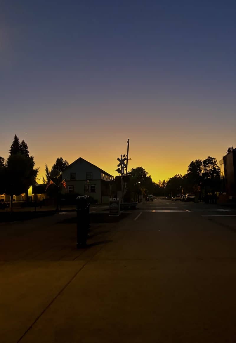 Old Town Sherwood Railroad Crossing - Image 1