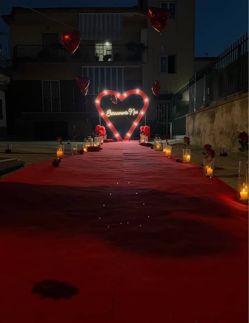 Romantic Event Courtyard - Image 1