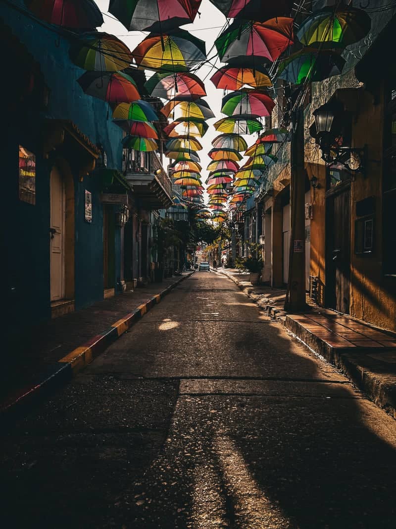 Calle de las Sombrillas, Getsemaní - Image 1