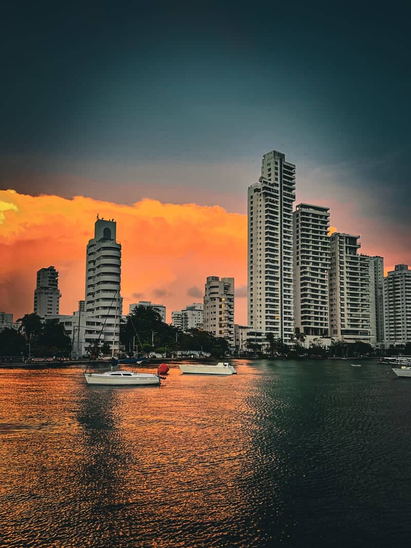 Manga Bay Skyline View - Image 1
