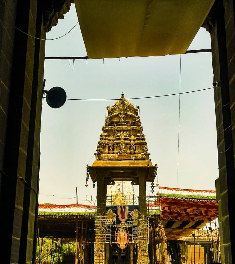 Varadharaja Perumal Temple - Image 1