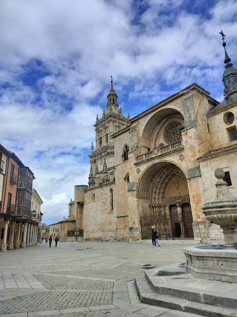 Burgo de Osma Cathedral - Image 1