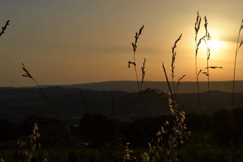 Luberon Valley Overlook near Apt - Image 1