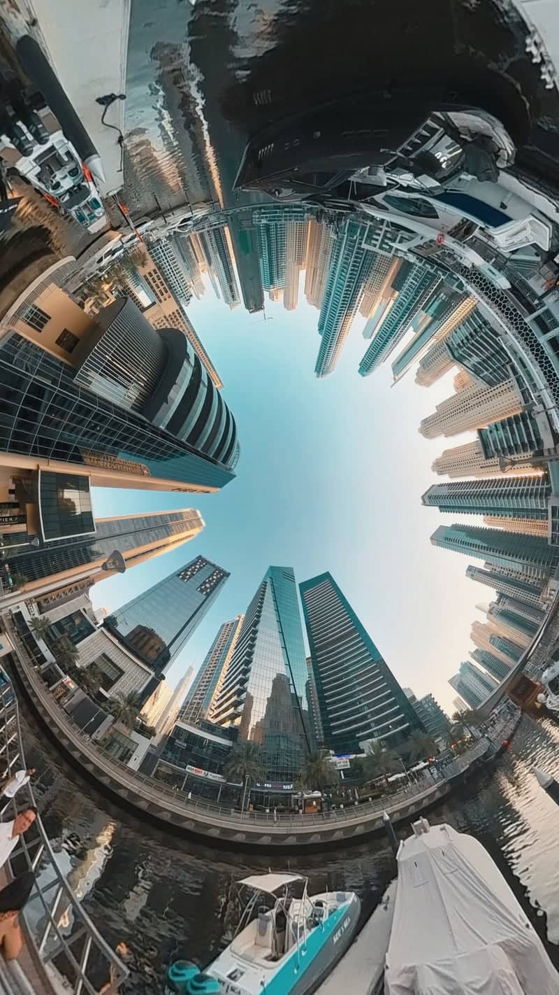 Dubai Marina Promenade - Image 1