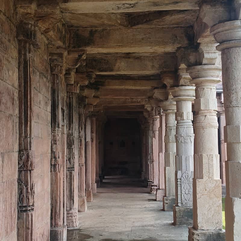 Historic Colonnades of Mandu - Image 1