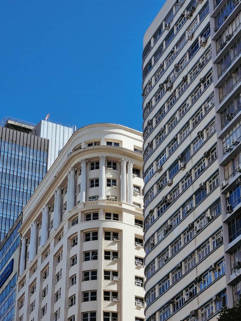 Edifício Sulacap & Downtown Architecture - Image 1