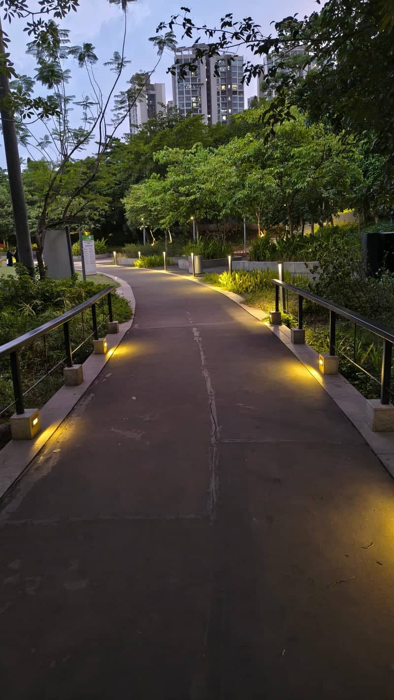 Thane Urban Park Walkway - Image 1