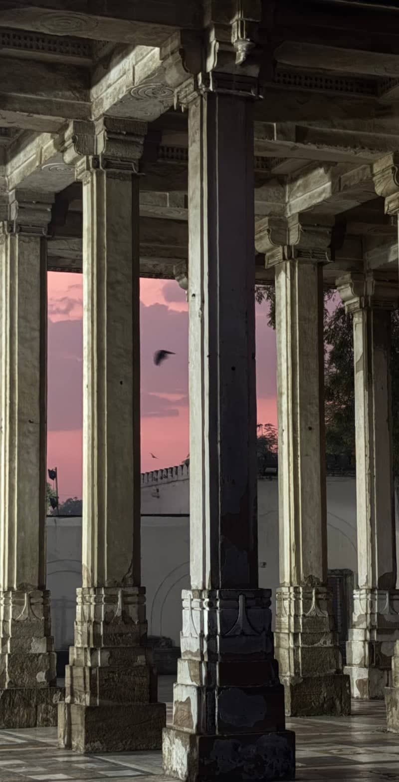 Sarkhej Roza - Image 1
