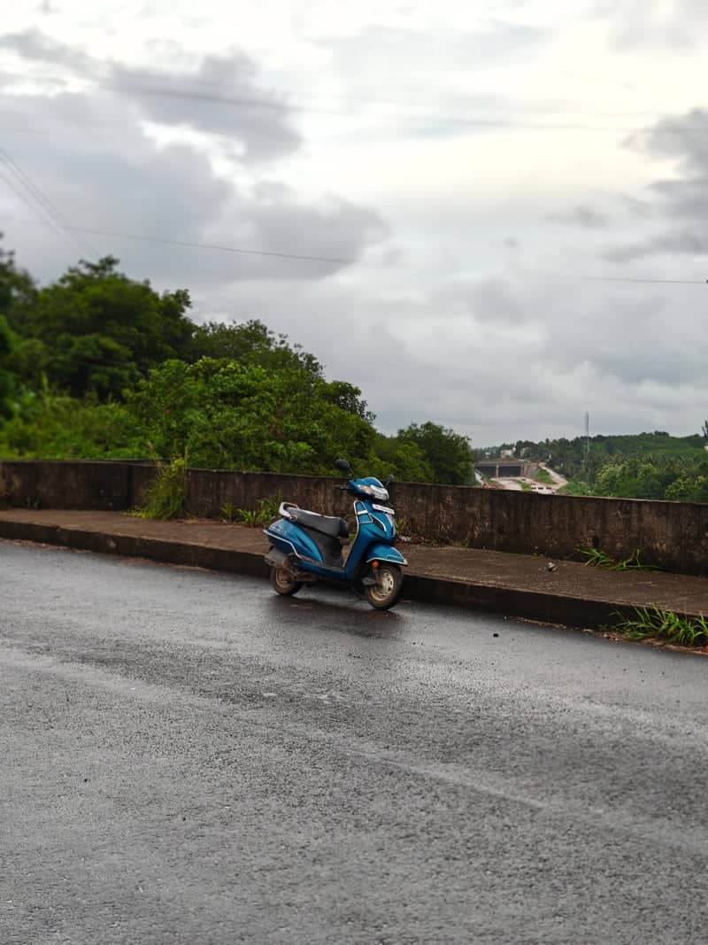 Mulagumoodu Roadside Overlook - Image 1