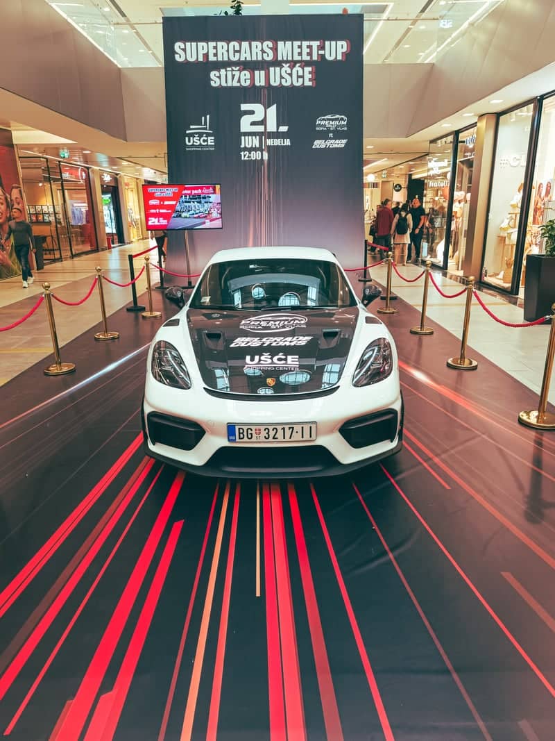 Ušće Shopping Center - Image 1