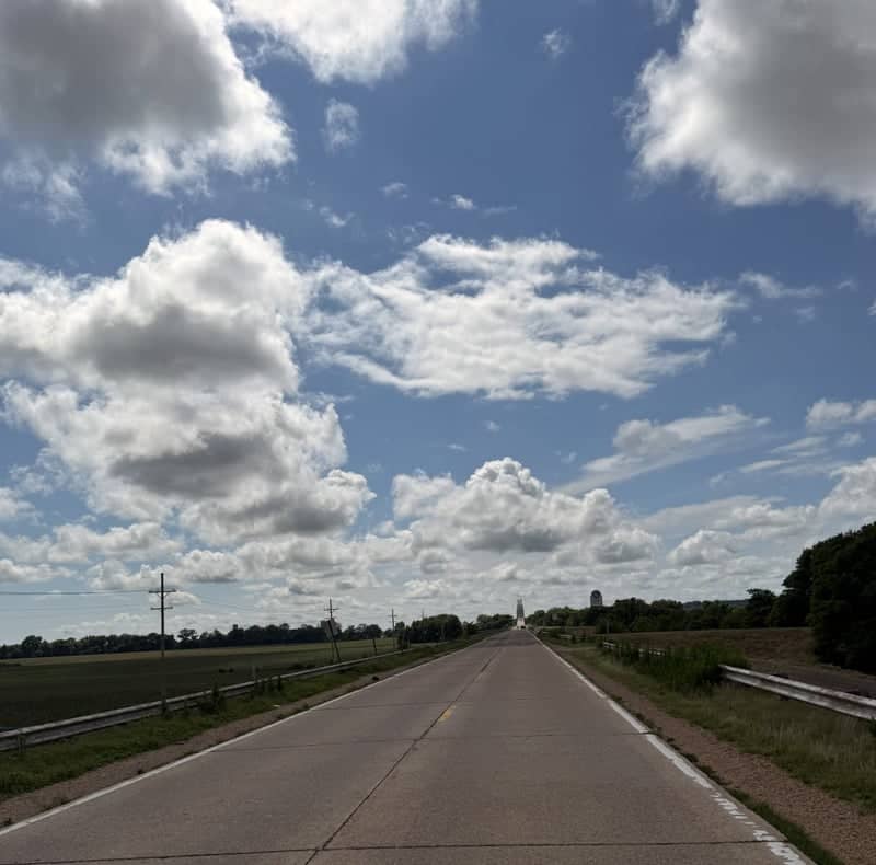 Helena Bridge Approach - Image 1