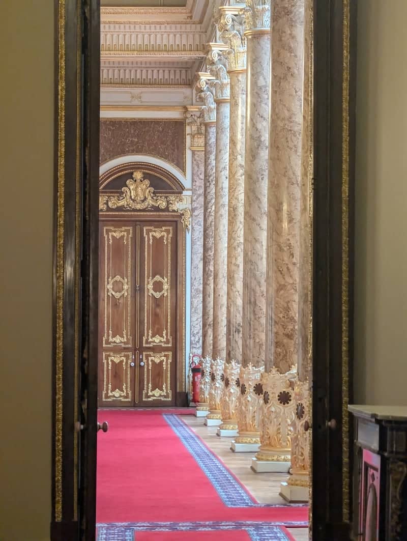 Dolmabahçe Palace Interior - Image 1