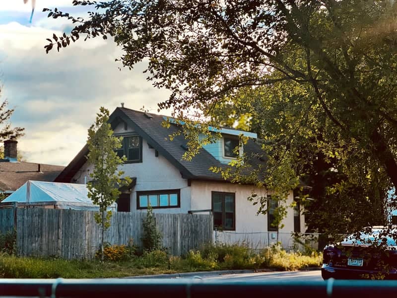 Saint Paul Residential Cottage - Image 1