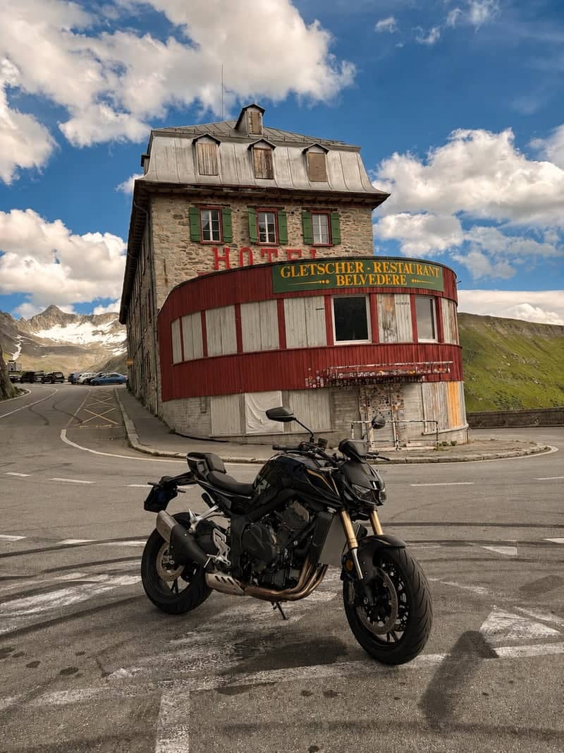 Hotel Belvedere, Furka Pass - Image 1