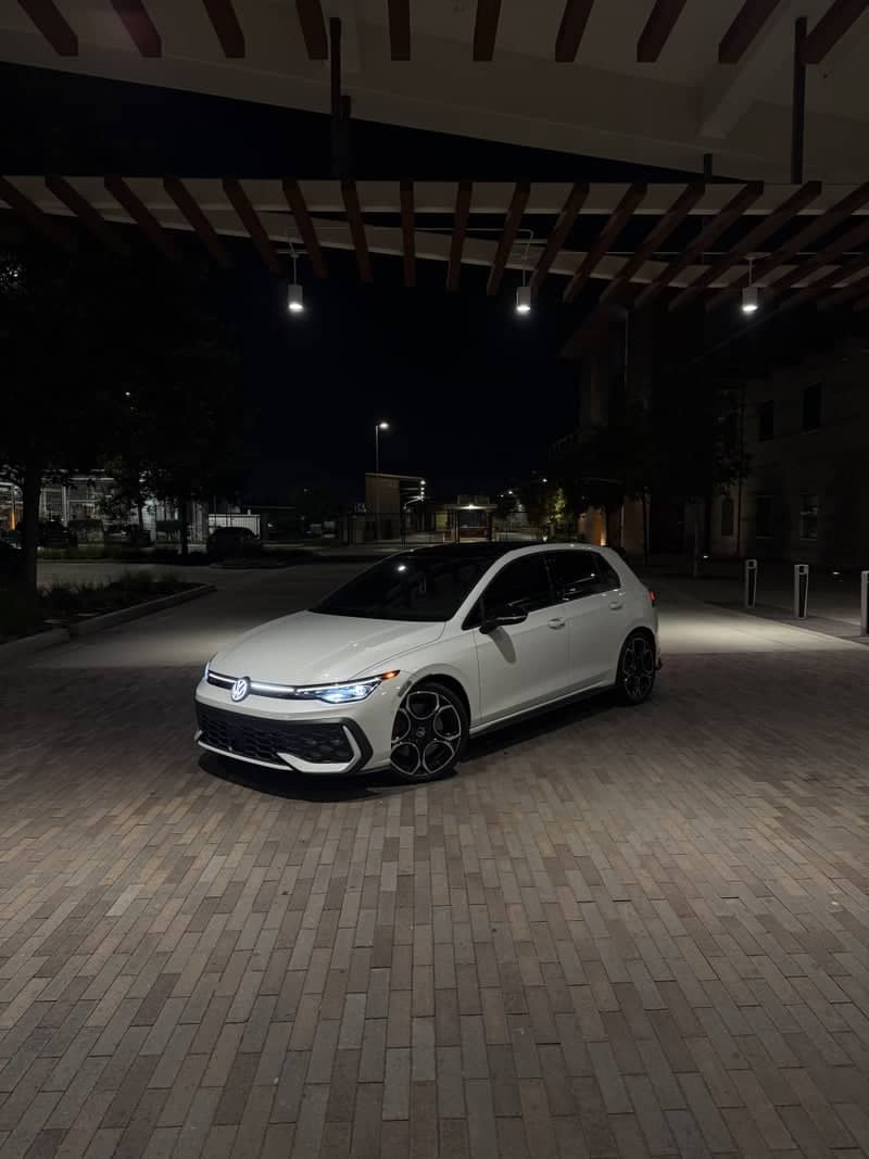 Modern Architectural Driveway in Torrance - Image 1