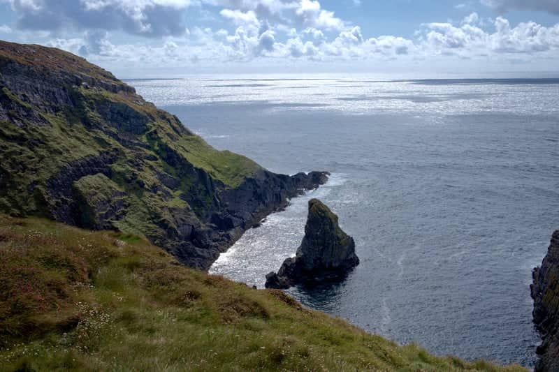 Dunmanus Bay Coastal Cliffs - Image 1